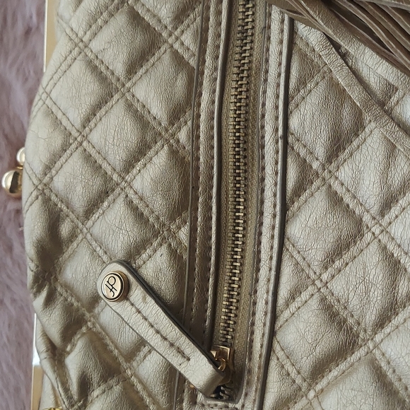 SALE‼️ DAISY FUENTES chain handbag - Picture 5 of 5